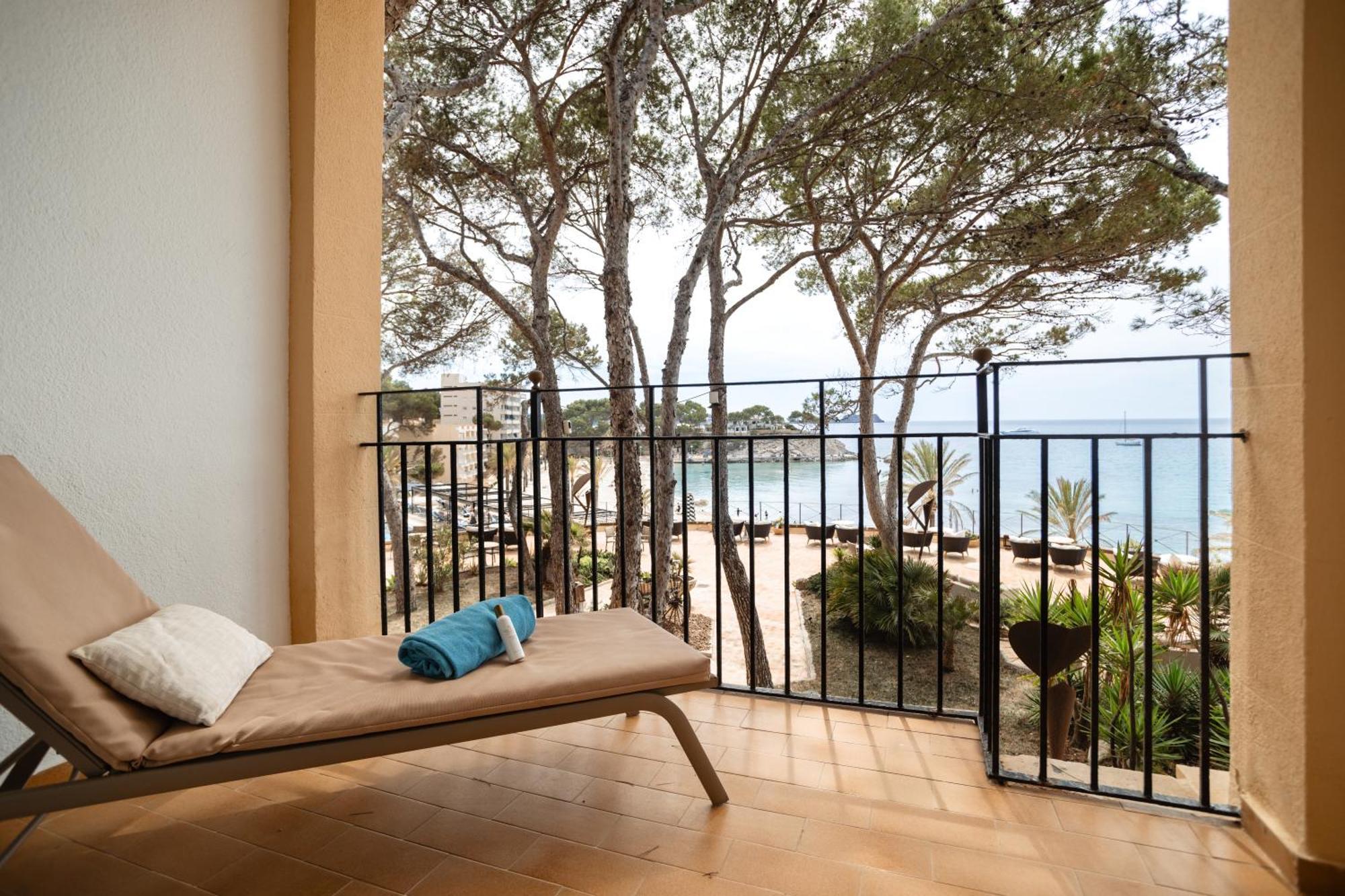 Secrets Mallorca Villamil Resort & Spa - Adults Only Peguera Luaran gambar A room at the hotel