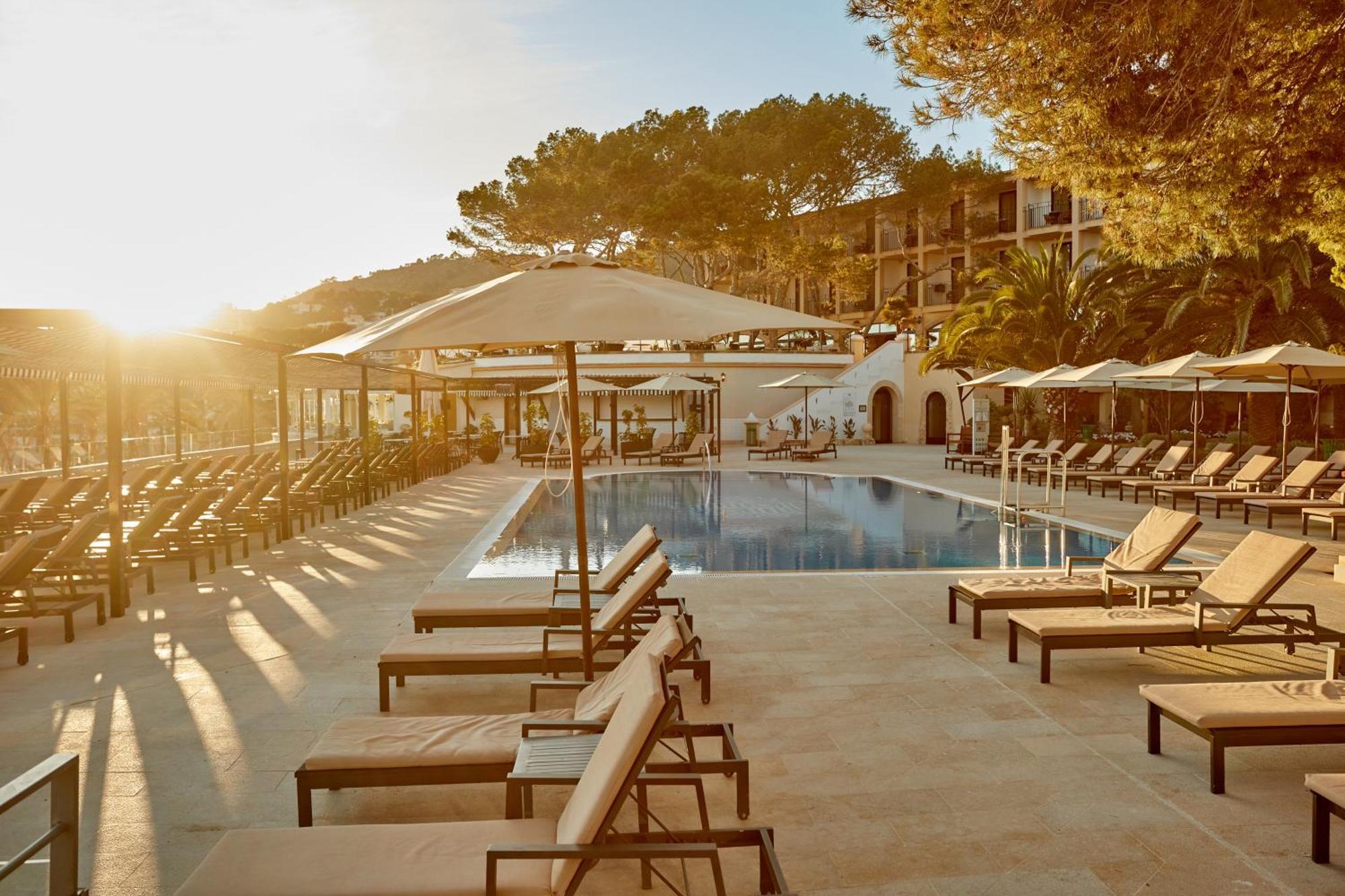 Secrets Mallorca Villamil Resort & Spa - Adults Only Peguera Luaran gambar The hotel's pool